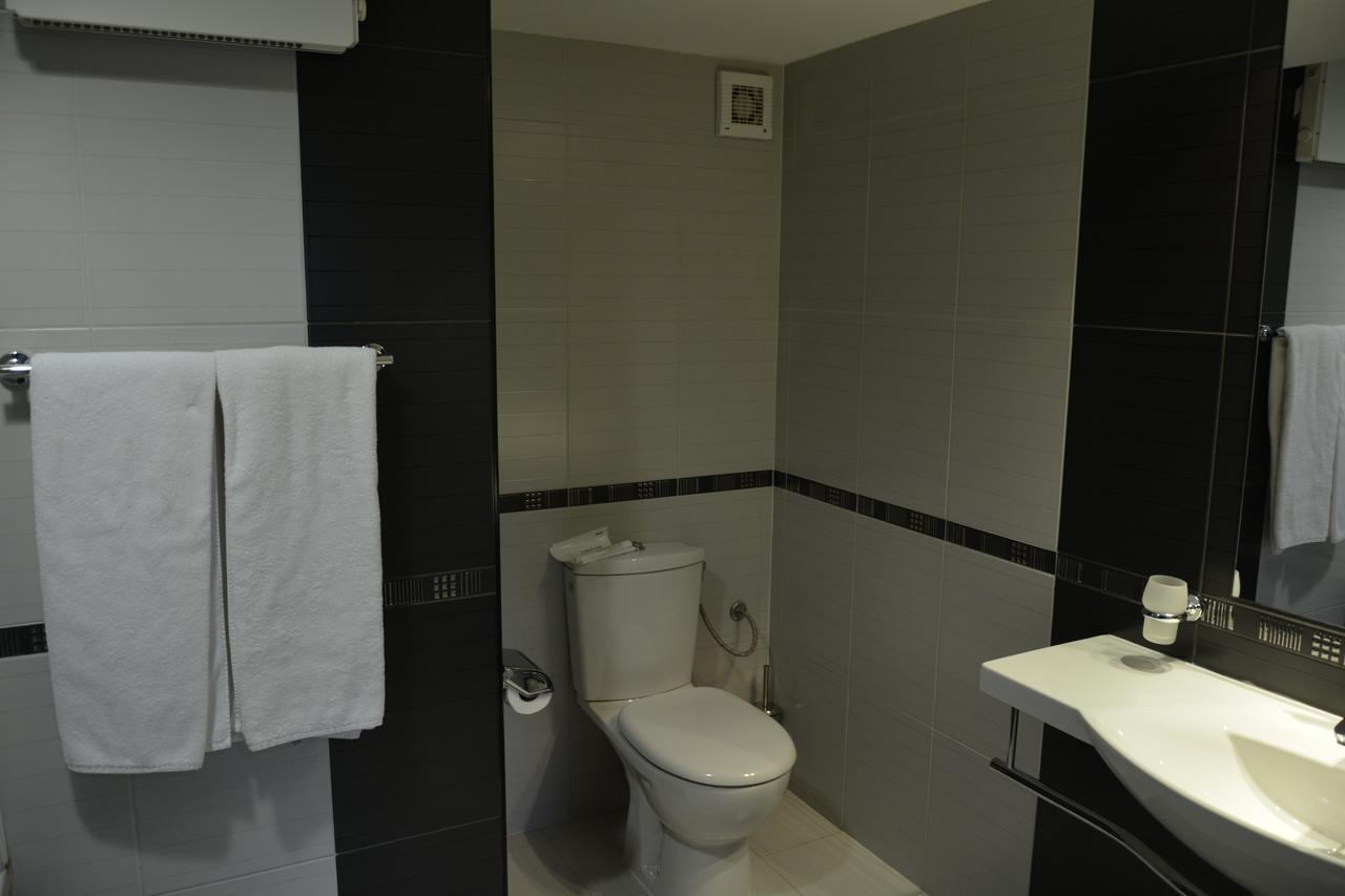 Hotel Presidivm Palace Łowecz Zewnętrze zdjęcie